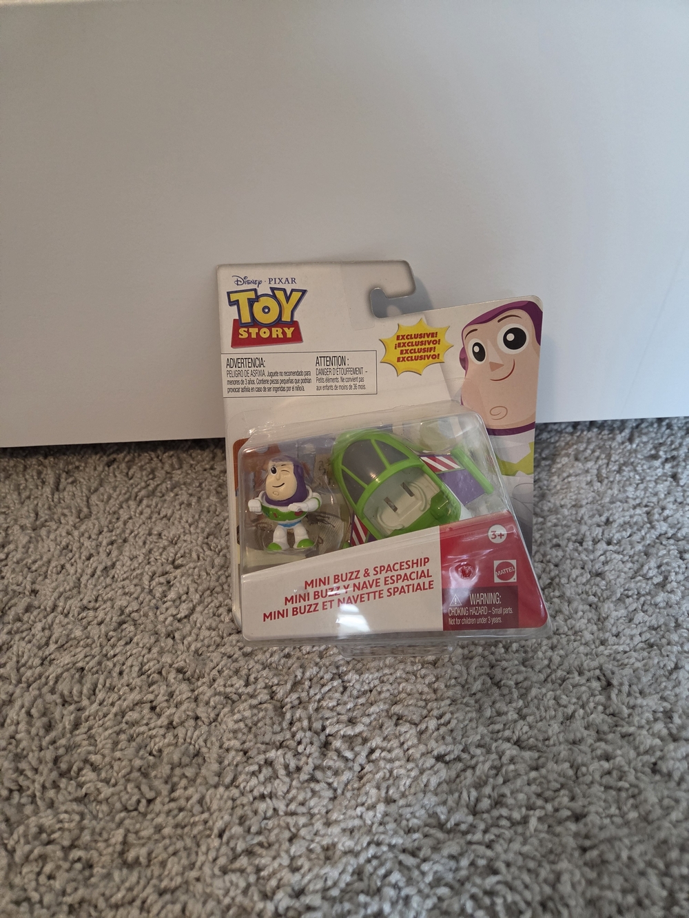 Disney Toy Story Buzz Lightyear Mini Figure & Green White Spaceship